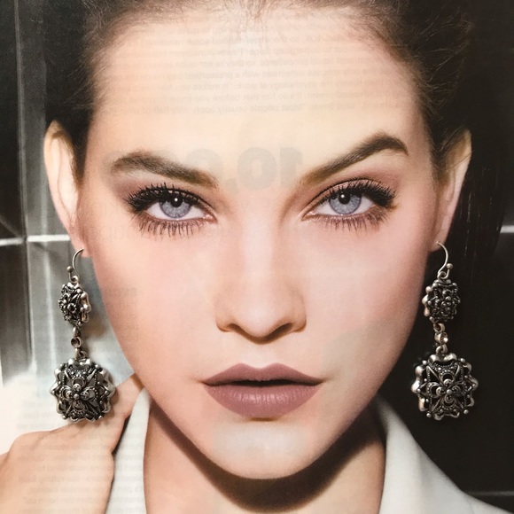 Antiquated Silver Heirloom Double Drop Earrings - Picture 15 of 16